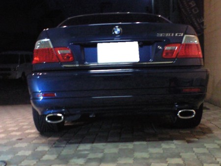 ＃３　BMWマフラーガード